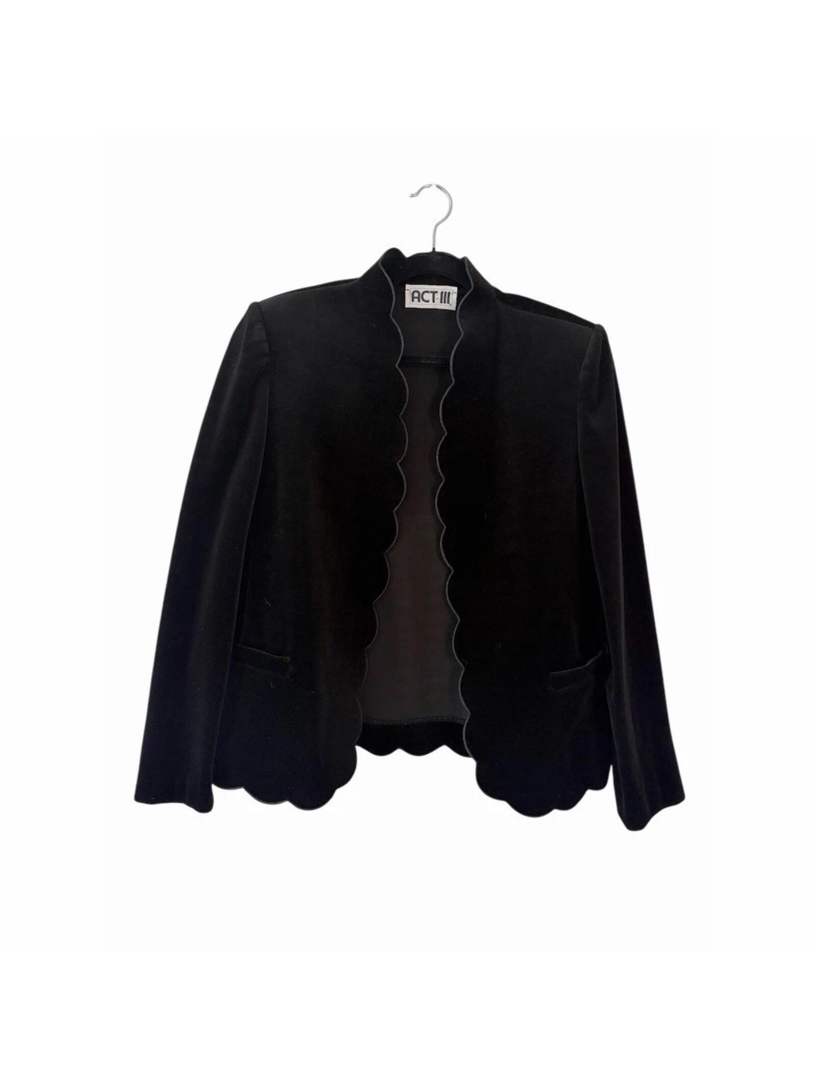Act Iii Vintage Blazer Union Tag Womens Size 8 Black Velvet Scalloped Edge Open